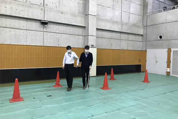 視覚障がい者・高齢者体験 サンケン電気本社