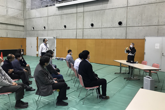 視覚障がい者・高齢者体験 サンケン電気本社